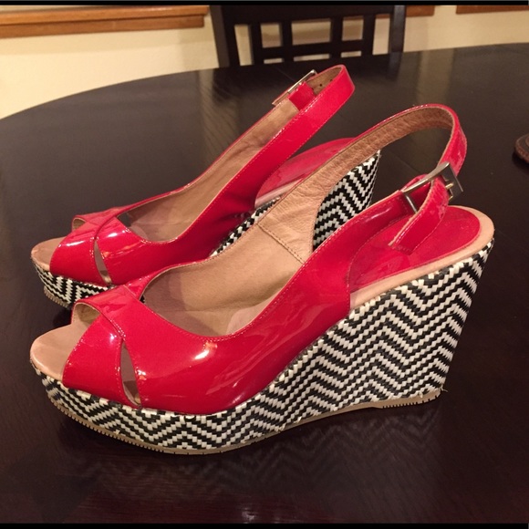 Andre Assous Shoes - Andre Assous Red Patent Leather Wedges